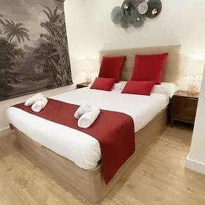 Bahia Luxurious Apartment, 3 Double Rooms, Free Parking, Terrace, Brand New Apartamento